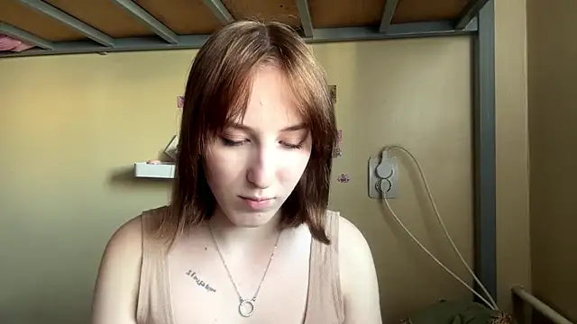 Snapshot of AquilineOrites chatting on 03/19/26, 07:12 AquilineOrites online show from 03/19/26, 07:12