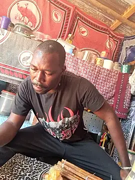 Snapshot of manpower012 chatting on 04/10/26, 10:09 manpower012 online show from 04/10/26, 10:09