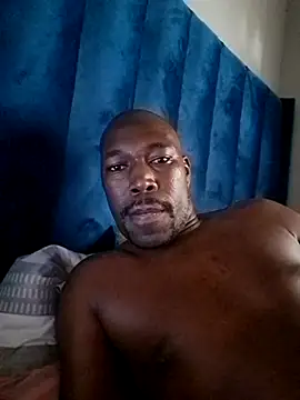 Snapshot of manpower012 chatting on 04/14/26, 02:45 manpower012 online show from 04/14/26, 02:45