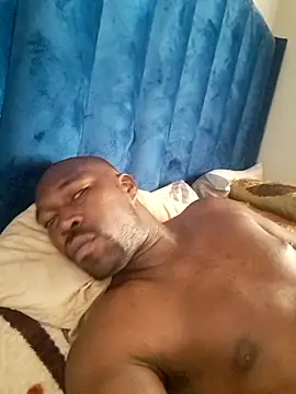 Snapshot of manpower012 chatting on 04/19/26, 10:58 manpower012 online show from 04/19/26, 10:58