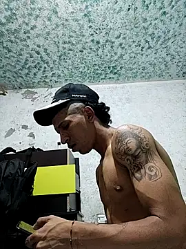 Snapshot of Mar_chelo chatting on 04/12/26, 07:02 Mar chelo online show from 04/12/26, 07:02