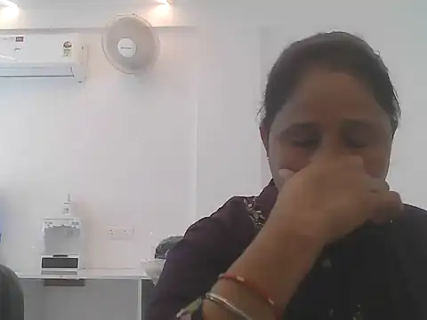 963pinki online show from 03/06/26, 09:17