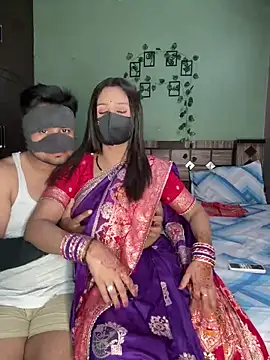Snapshot of your_bhabhi_love chatting on 05/01/26, 06:01 your bhabhi love online show from 05/01/26, 06:01