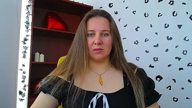 Snapshot of Nionelly chatting on 03/26/26, 09:26 Nionelly online show from 03/26/26, 09:26