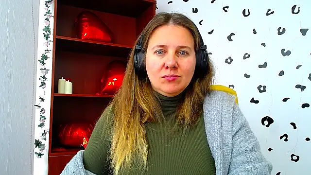 Snapshot of Nionelly chatting on 03/29/26, 09:20 Nionelly online show from 03/29/26, 09:20