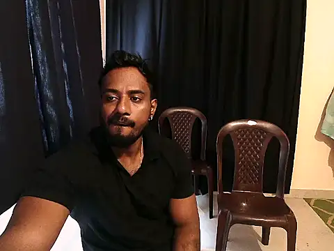 Snapshot of indguys2026 chatting on 04/04/26, 05:27 indguys2026 online show from 04/04/26, 05:27