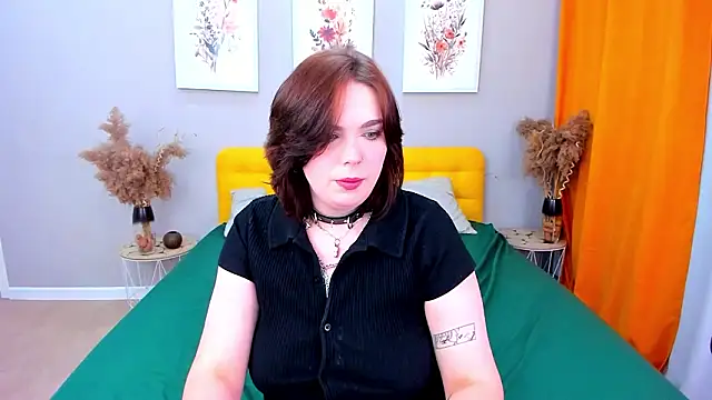 Snapshot of DanielaHot4u chatting on 03/13/26, 07:53 DanielaHot4u online show from 03/13/26, 07:53