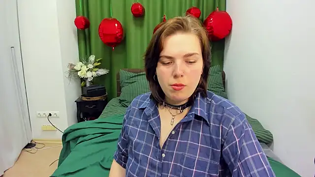 Snapshot of DanielaHot4u chatting on 03/15/26, 07:53 DanielaHot4u online show from 03/15/26, 07:53