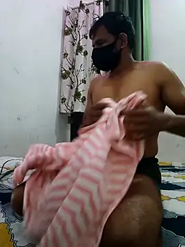 Snapshot of Itz_ishu chatting on 03/13/26, 05:36 Itz ishu online show from 03/13/26, 05:36