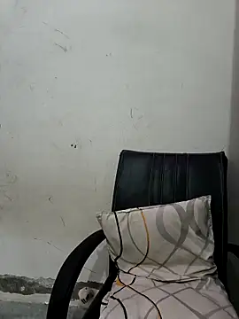 Snapshot of Itz_ishu chatting on 03/27/26, 01:55 Itz ishu online show from 03/27/26, 01:55