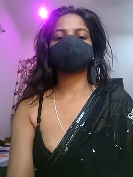 Snapshot of Itz_ishu chatting on 04/15/26, 10:44 Itz ishu online show from 04/15/26, 10:44