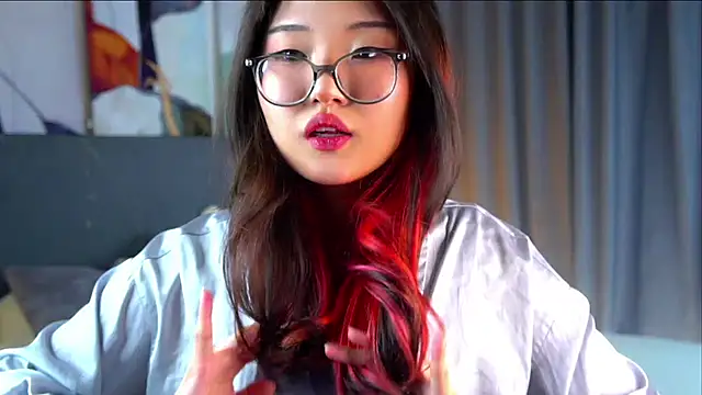 Snapshot of NelleMihalko chatting on 04/10/26, 11:04 NelleMihalko online show from 04/10/26, 11:04