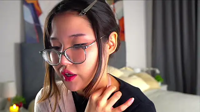 Snapshot of NelleMihalko chatting on 04/11/26, 11:58 NelleMihalko online show from 04/11/26, 11:58