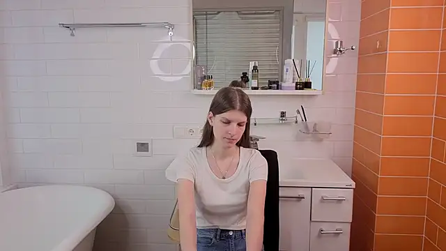 Snapshot of LeanStehlik chatting on 04/06/26, 09:54 LeanStehlik online show from 04/06/26, 09:54