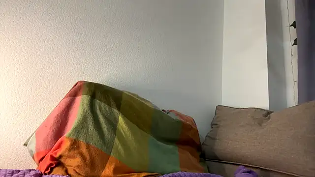 Snapshot of EunTurton chatting on 03/11/26, 12:05 EunTurton online show from 03/11/26, 12:05