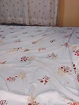 Snapshot of ndivhuwomuleya chatting on 03/17/26, 12:52 ndivhuwomuleya online show from 03/17/26, 12:52