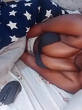 Snapshot of ndivhuwomuleya chatting on 03/19/26, 03:32 ndivhuwomuleya online show from 03/19/26, 03:32