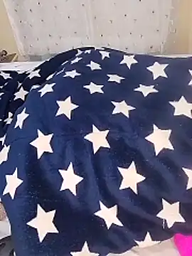 Snapshot of ndivhuwomuleya chatting on 03/22/26, 10:35 ndivhuwomuleya online show from 03/22/26, 10:35