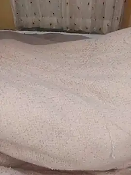 Snapshot of ndivhuwomuleya chatting on 04/20/26, 06:16 ndivhuwomuleya online show from 04/20/26, 06:16