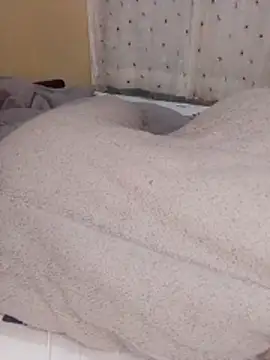 ndivhuwomuleya online show from 04/25/26, 03:42