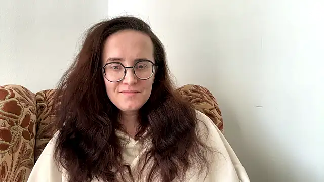 Snapshot of SofiaTease chatting on 04/27/26, 01:20 SofiaTease online show from 04/27/26, 01:20