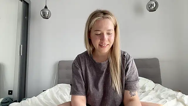 alyrasun online show from 07/28/26, 12:48