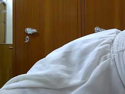 kAVYA 05 online show from 07/25/26, 05:05