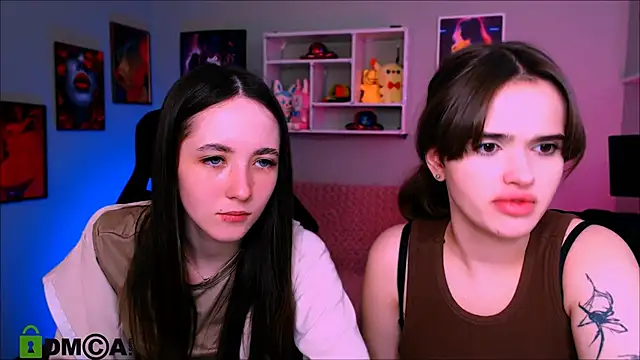 Snapshot of bella_dorn chatting on 04/30/26, 01:39 bella dorn online show from 04/30/26, 01:39