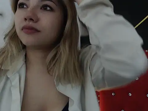 Snapshot of danielawidx chatting on 03/20/26, 12:48 danielawidx online show from 03/20/26, 12:48