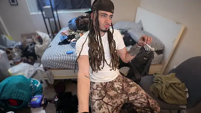 Snapshot of thxbxbydjxc chatting on 04/05/26, 11:35 thxbxbydjxc online show from 04/05/26, 11:35