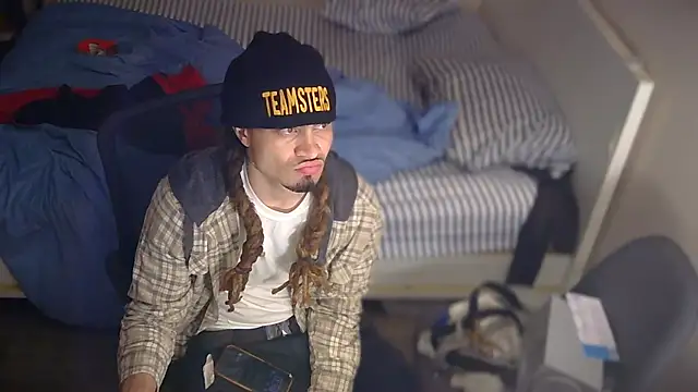 Snapshot of thxbxbydjxc chatting on 04/13/26, 04:40 thxbxbydjxc online show from 04/13/26, 04:40