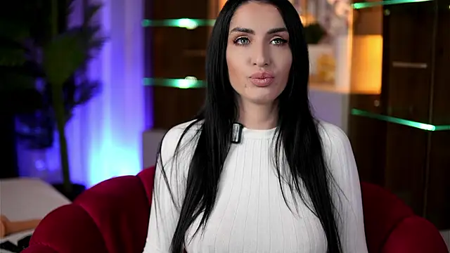 Snapshot of RubyConner chatting on 03/15/26, 08:15 RubyConner online show from 03/15/26, 08:15