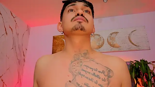 Mateo Valencia  online show from 03/06/26, 01:51