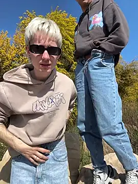 Snapshot of AlphaTwinks chatting on 03/26/26, 02:11 AlphaTwinks online show from 03/26/26, 02:11