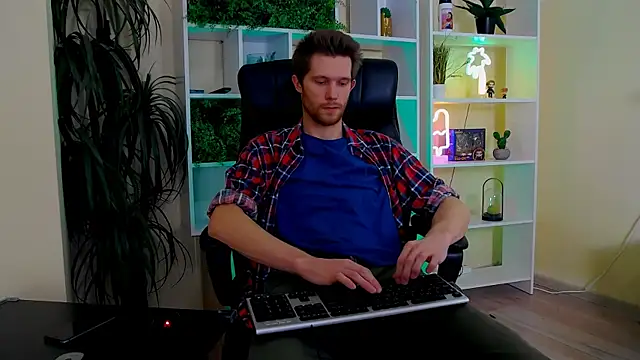 Snapshot of Eddie_Baker chatting on 03/13/26, 10:16 Eddie Baker online show from 03/13/26, 10:16