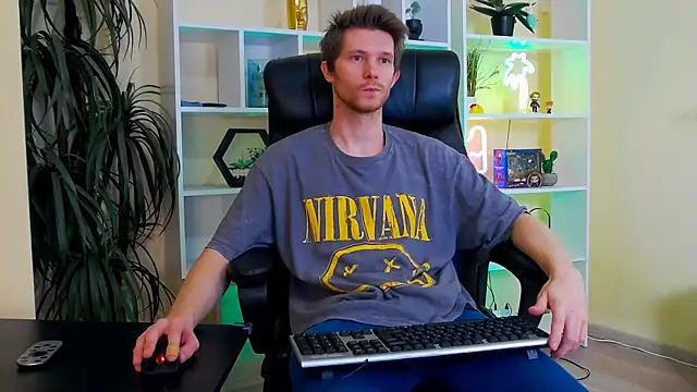 Snapshot of Eddie_Baker chatting on 04/10/26, 08:41 Eddie Baker online show from 04/10/26, 08:41