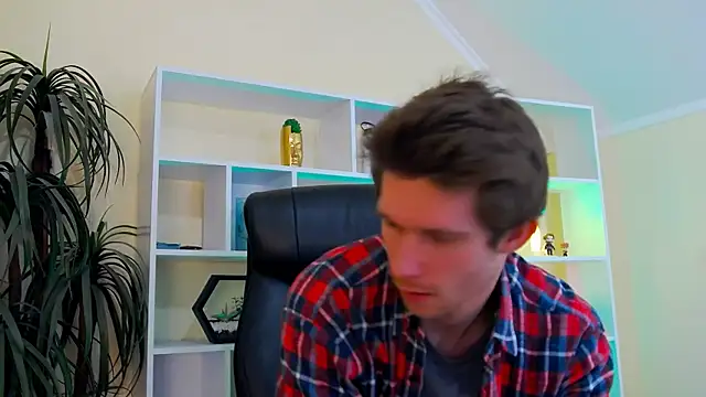 Snapshot of Eddie_Baker chatting on 04/18/26, 10:54 Eddie Baker online show from 04/18/26, 10:54