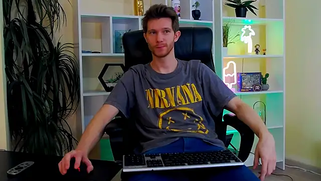 Snapshot of Eddie_Baker chatting on 04/27/26, 01:58 Eddie Baker online show from 04/27/26, 01:58