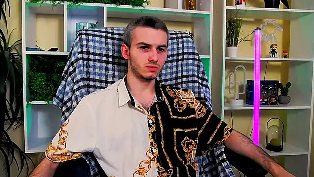 Snapshot of Magic_Storms chatting on 03/27/26, 02:17 Magic Storms online show from 03/27/26, 02:17