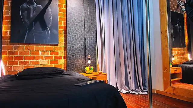 Snapshot of Sienna_Dark chatting on 03/16/26, 11:25 Sienna Dark online show from 03/16/26, 11:25