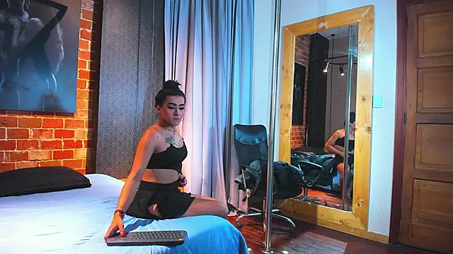 Snapshot of Sienna_Dark chatting on 03/26/26, 11:16 Sienna Dark online show from 03/26/26, 11:16