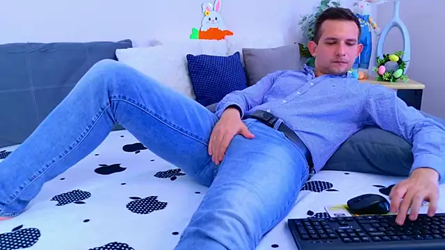 Snapshot of Jimmy_Doss chatting on 04/06/26, 01:12 Jimmy Doss online show from 04/06/26, 01:12