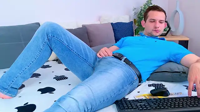 Snapshot of Jimmy_Doss chatting on 04/21/26, 07:36 Jimmy Doss online show from 04/21/26, 07:36