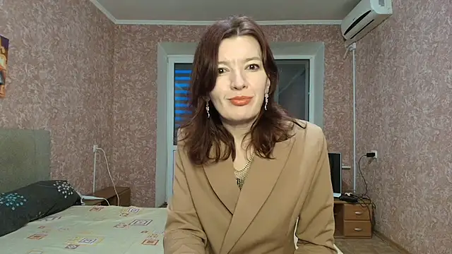 Snapshot of Bonnie_Naughtyy chatting on 04/19/26, 05:12 Bonnie Naughtyy online show from 04/19/26, 05:12