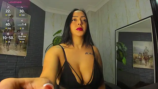 Snapshot of shirley_taylor_ chatting on 03/28/26, 11:43 shirley taylor online show from 03/28/26, 11:43