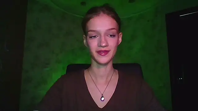 Snapshot of Chrissy_Joyful chatting on 03/12/26, 04:07 Chrissy Joyful online show from 03/12/26, 04:07