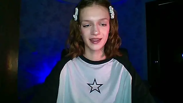 Snapshot of Chrissy_Joyful chatting on 03/17/26, 04:39 Chrissy Joyful online show from 03/17/26, 04:39