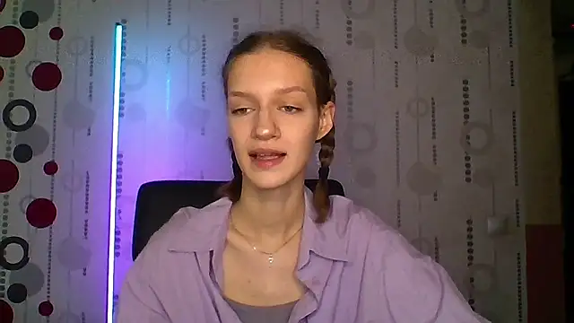 Snapshot of Chrissy_Joyful chatting on 04/18/26, 05:11 Chrissy Joyful online show from 04/18/26, 05:11