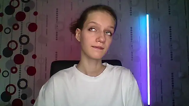 Snapshot of Chrissy_Joyful chatting on 05/05/26, 05:04 Chrissy Joyful online show from 05/05/26, 05:04