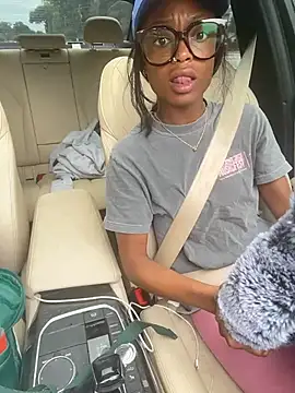 Snapshot of Princessssbby chatting on 06/15/26, 05:15 Princessssbby online show from 06/15/26, 05:15